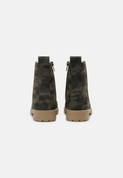 Cotton On Authentique 100% ROXIE UNISEX - Bottines à lacets bottes et bottines rond -France Cotton On Soldes Boutique 05a5391a97cf4ee09f66b5cafb841510