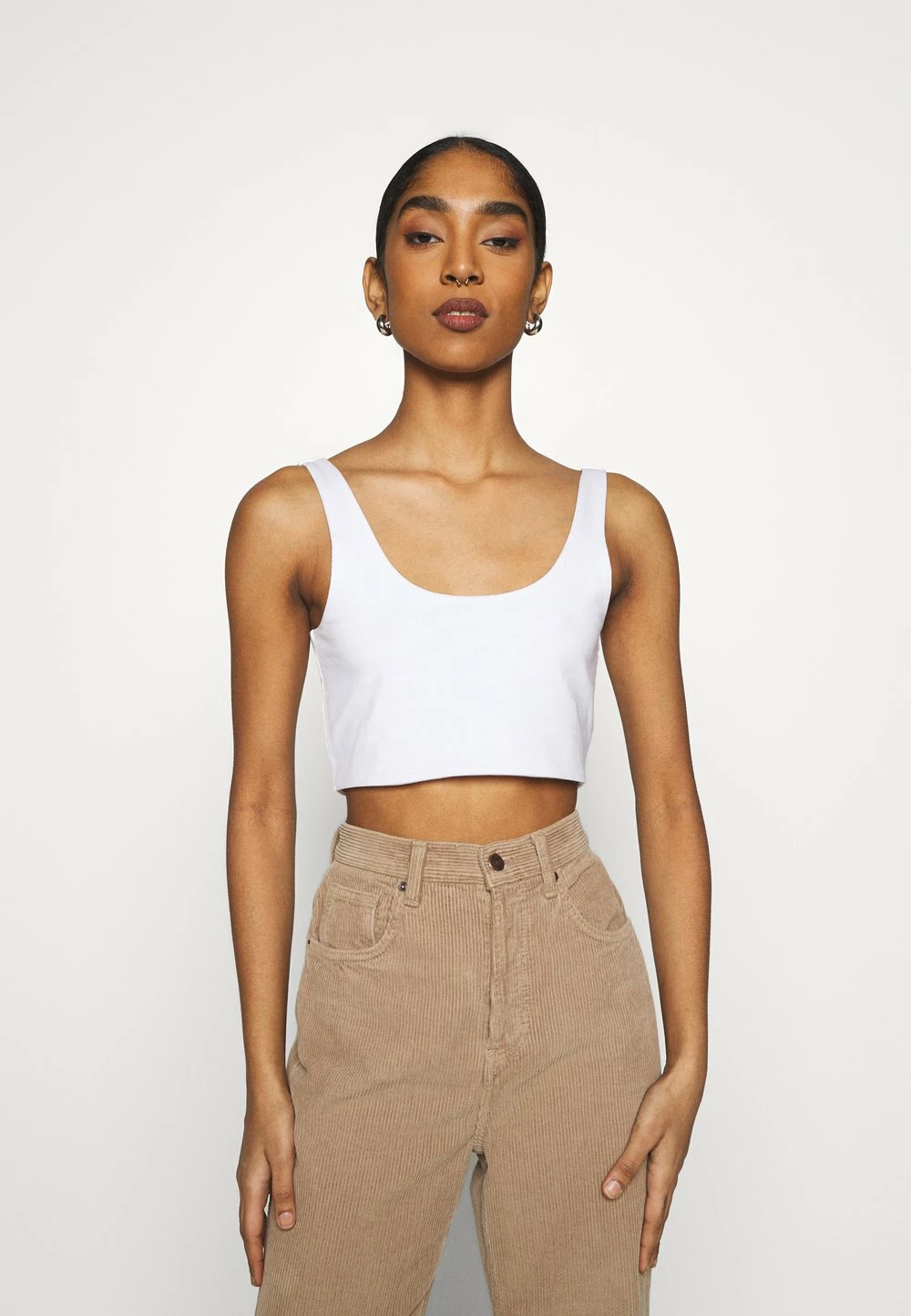 Cotton On Meilleure qualité ASH CROP TANK 2 PACK - Débardeur t-shirts et tops echancrure dos femme 6 Cotton On Meilleure qualité ASH CROP TANK 2 PACK - Débardeur t-shirts et tops echancrure dos femme – Image 4