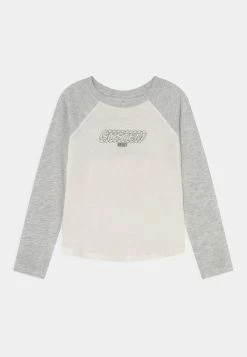 Cotton On Haute Qualité MAX LONG SLEEVE RAGLAN TEE - T-shirt à manches longues t-shirts col rond enfant