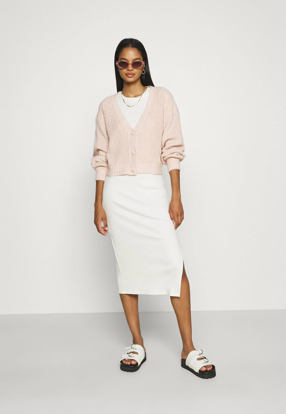 Cotton On ESSENTIAL SPLIT SHORT SLEEVE MIDI DRESS - Robe de jour Prix Légers robes col rond femme 4 Cotton On ESSENTIAL SPLIT SHORT SLEEVE MIDI DRESS - Robe de jour Prix Légers robes col rond femme – Image 2