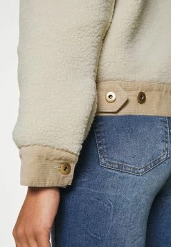 Cotton On TRUCKER - Veste mi-saison Prix Allégé vestes col &agrave; revers femme -France Cotton On Soldes Boutique 10e34c7f21b4443fb6067c0de3f76953