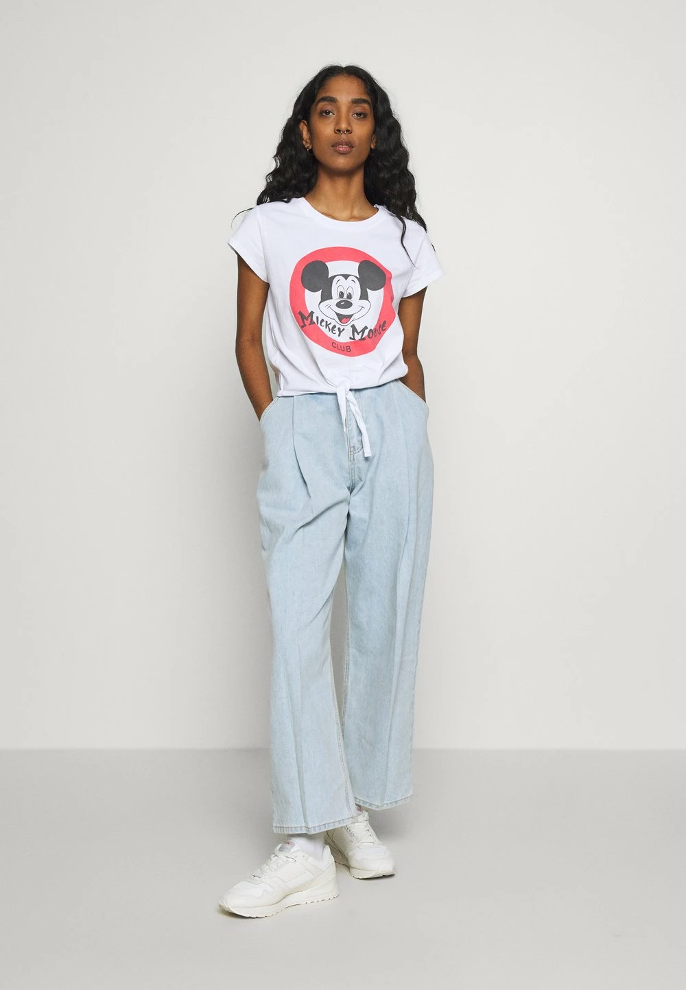 Se Vend Bas Prix Cotton On TIE FRONT TEE - T-shirt imprimé t-shirts et tops col rond femme 4 Se Vend Bas Prix Cotton On TIE FRONT TEE - T-shirt imprimé t-shirts et tops col rond femme – Image 2