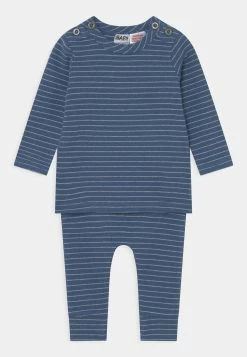 Cotton On Prix Dynamité DAVID AND PATRICK PANT SET - Legging pantalons & jeans haute enfant -France Cotton On Soldes Boutique 298a843138b24dabb6503f1d116e2188