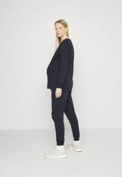 Cotton On Prix Réduit MATERNITY CREW JUMPER - Sweatshirt sweats & sweats à capuche col rond femme 9 Cotton On Prix Réduit MATERNITY CREW JUMPER - Sweatshirt sweats & sweats à capuche col rond femme -France Cotton On Soldes Boutique 371047412098402581cc80d3ccabe93c