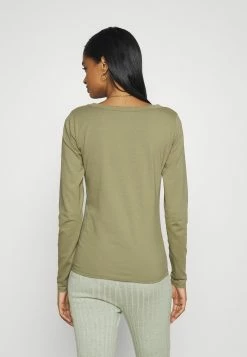 Vendre Cotton On EVERYDAY SCOOPED NECK LONG SLEEVE - T-shirt à manches longues t-shirts et tops encolure large ronde femme 11 Vendre Cotton On EVERYDAY SCOOPED NECK LONG SLEEVE - T-shirt à manches longues t-shirts et tops encolure large ronde femme -France Cotton On Soldes Boutique 3d4e5706ad9648a087bfdb9d6b85a9e8