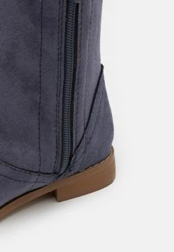 Cotton On KNEE HIGH SLOUCH BOOT - Bottes Un Tarif Préférentiel bottes et bottines rond enfant -France Cotton On Soldes Boutique 3ff58f8253b84c3d8070e040d796bc15