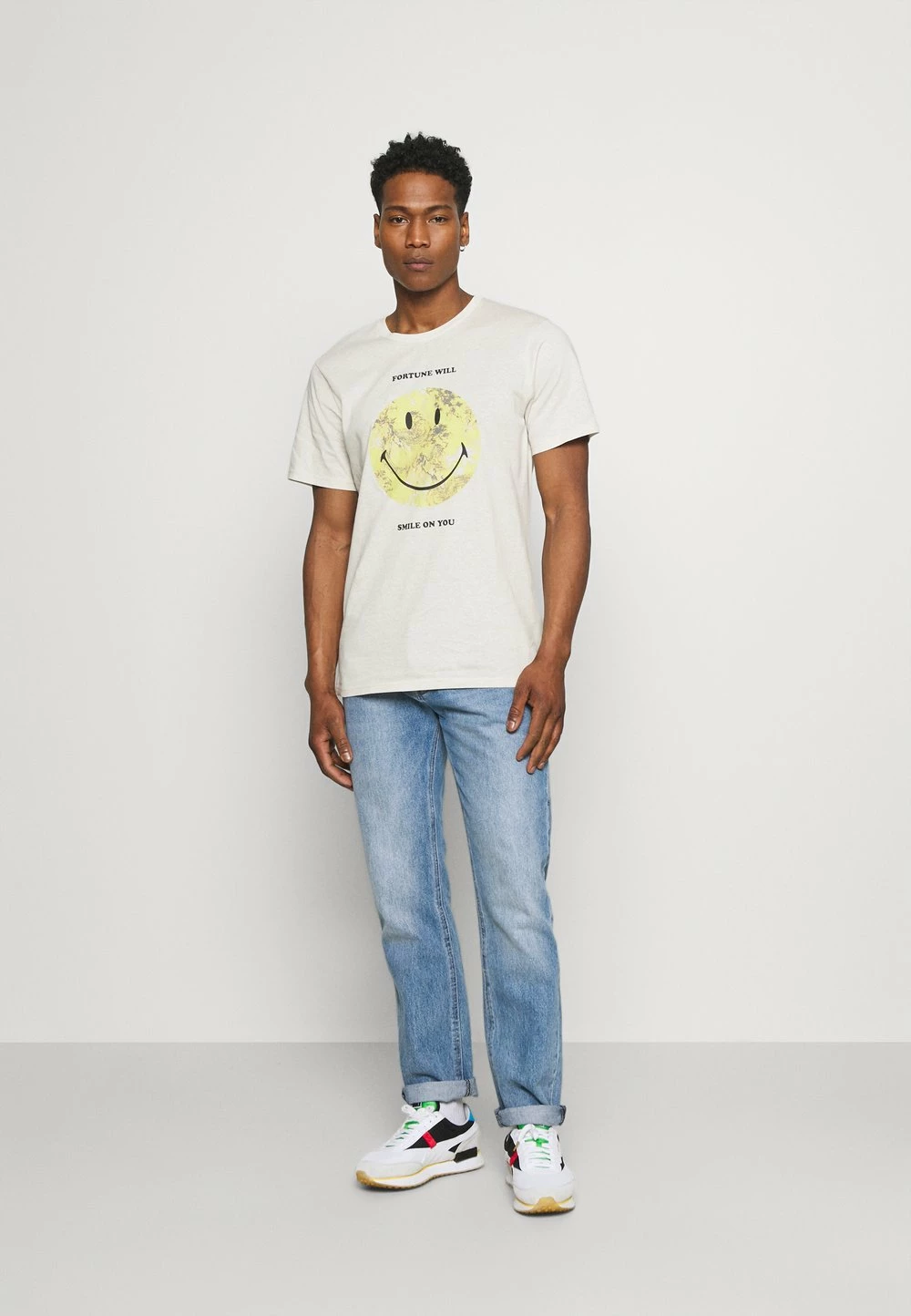 Prix Dynamité Cotton On COLLAB POP CULTURE UNISEX - T-shirt imprimé t-shirts col rond homme 4 Prix Dynamité Cotton On COLLAB POP CULTURE UNISEX - T-shirt imprimé t-shirts col rond homme – Image 2
