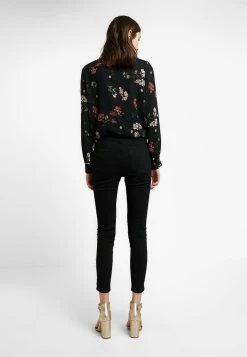 Bas Prix Cotton On HIGH RISE CROPPED - Jeans Skinny haute femme -France Cotton On Soldes Boutique 460d264c0efd4e76a2c8beb8b1d7b43f