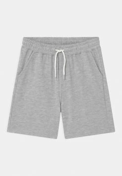 Prix Légers Cotton On HENRY SLOUCH 2 PACK - Pantalon de survêtement shorts haute enfant -France Cotton On Soldes Boutique 4751730fdaeb439b9b1b564e1f055bc6 2