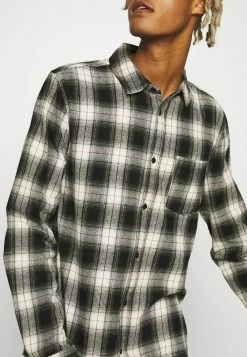 Cotton On Chemise Prix Distinctifs chemises col kent homme 14 Cotton On Chemise Prix Distinctifs chemises col kent homme -France Cotton On Soldes Boutique 4abb5b1c8b7549eba60afa2c6b72c57f