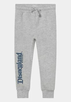 Cotton On En promotion UNIVERSAL JURASSIC PARK LICENSE SLOUCH - Pantalon de survêtement pantalons & jeans normale enfant 13 Cotton On En promotion UNIVERSAL JURASSIC PARK LICENSE SLOUCH - Pantalon de survêtement pantalons & jeans normale enfant -France Cotton On Soldes Boutique 4e31a17f230646bb95d36b4a1ef1aa94 1