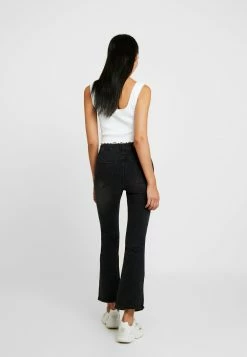 Cotton On Prix Favorable HIGH RISE GRAZER - Jean flare jeans haute femme -France Cotton On Soldes Boutique 513f47fe6524418fb2af9a791d6f19bb