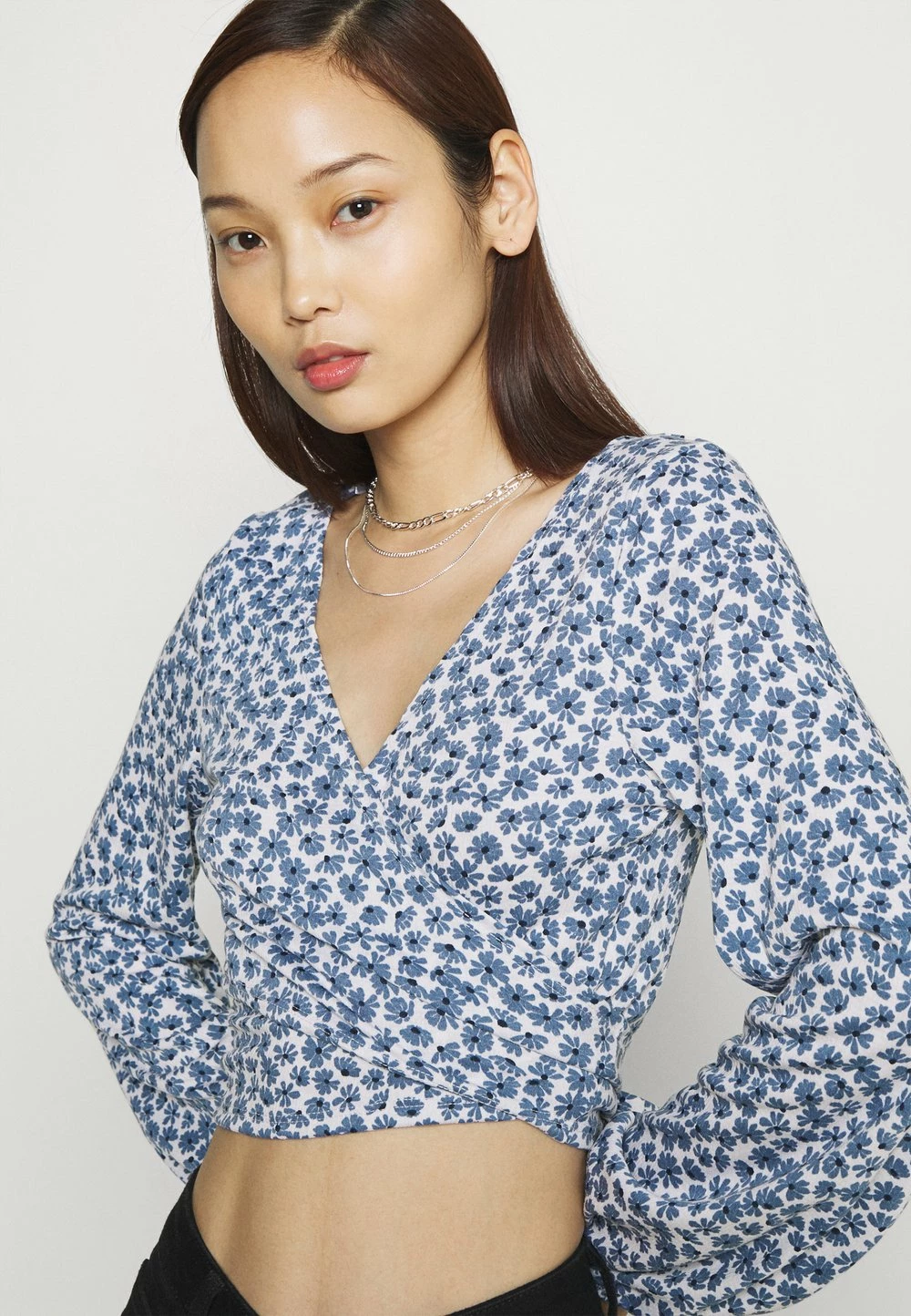 Cotton On JUDE TIE FRONT LONG SLEEVE - T-shirt à manches longues Bas Prix t-shirts et tops cache-cœur femme 6 Cotton On JUDE TIE FRONT LONG SLEEVE - T-shirt à manches longues Bas Prix t-shirts et tops cache-cœur femme – Image 4