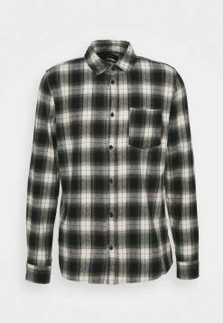 Cotton On Chemise Prix Distinctifs chemises col kent homme 13 Cotton On Chemise Prix Distinctifs chemises col kent homme -France Cotton On Soldes Boutique 58fc71073d5142f4b38c957e89861d1d 1