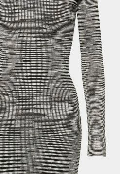 Cotton On ULTIMATE MIDI DRESS - Robe pull qualité absolue robes col rond femme 7 Cotton On ULTIMATE MIDI DRESS - Robe pull qualité absolue robes col rond femme -France Cotton On Soldes Boutique 5b7eae165af7490fa8c777782ac1e800