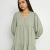 Cotton On Prix Affortable WOVEN ZERHA LONG SLEEVE SMOCK MINI DRESS - Robe de jour robes col tunisien femme