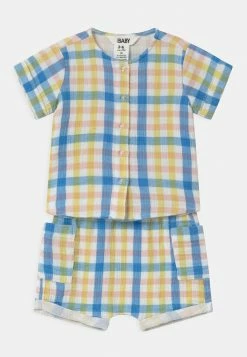 Prix Usine Cotton On BUNDLE MIKE JORDAN SET - Short shorts haute enfant