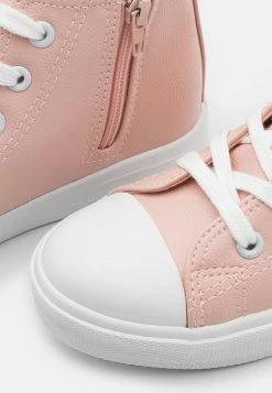 Cotton On Prix Équitable CLASSIC TRAINER - Baskets montantes sneakers rond enfant -France Cotton On Soldes Boutique 653de6efaa234ae7858413b2e2cf9300