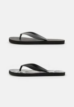 Prix Réduit Cotton On 2 PACK RECYCLED - Tongs sandales et tongs ouvert homme -France Cotton On Soldes Boutique 6b91b5beddfc4d26b11c3fdb6e58f08a 2