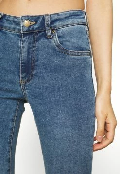 Cotton On MID RISE CROPPED - Jeans Skinny Bon Rapport Coût-Efficacité normale femme -France Cotton On Soldes Boutique 6e0bdb04d51c491889c8c63aa4217a2d