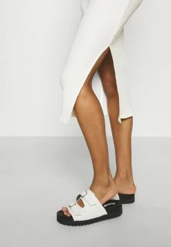 Cotton On ESSENTIAL SPLIT SHORT SLEEVE MIDI DRESS - Robe de jour Prix Légers robes col rond femme 14 Cotton On ESSENTIAL SPLIT SHORT SLEEVE MIDI DRESS - Robe de jour Prix Légers robes col rond femme -France Cotton On Soldes Boutique 6f406e665d52494ab3f0dc8eb68d7967