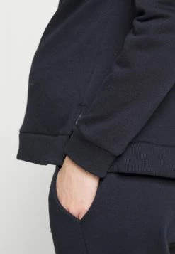 Cotton On Vendre MATERNITY ZIP FRONT - Sweatshirt sweats & sweats à capuche col camionneur femme -France Cotton On Soldes Boutique 707fb9f425d14a1e88e873c6c2b7aea6