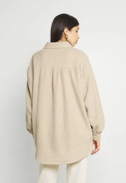 Cotton On COSY CABIN SHACKET - Manteau court Prix Dynamité manteaux col à revers femme -France Cotton On Soldes Boutique 71f7492749ab41a7847b64a2f6ccd21b