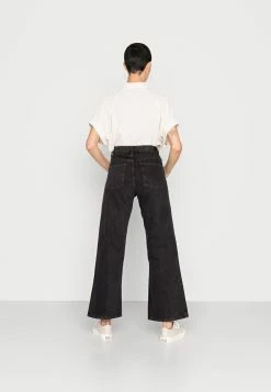 Cotton On Soldes En Ligne LONG WIDE - Jean flare jeans haute femme -France Cotton On Soldes Boutique 72c0e2b1251b4cbab96edc277514208b