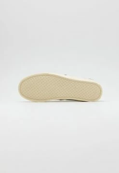 Cotton On Bon Rapport Coût-Efficacité ALEXANDER - Mocassins mocassins et loafers rond homme -France Cotton On Soldes Boutique 73db7ca11dfb41a3965d5b0c5cd44a0d