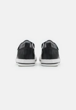 Cotton On CLASSIC DOUBLE STRAP TRAINER - Baskets basses Meilleur Prix Garanti sneakers rond enfant 10 Cotton On CLASSIC DOUBLE STRAP TRAINER - Baskets basses Meilleur Prix Garanti sneakers rond enfant -France Cotton On Soldes Boutique 75e80abb67434adfaefd3dcd311ede9c