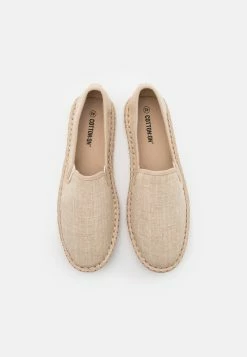 Prix Jamais Vus Cotton On NOAH SLIP ON - Espadrilles rond homme -France Cotton On Soldes Boutique 785d60748aea46b094fad39e93720681