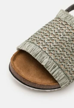 Cotton On Prix Cassé FRINGED THEA SLINGBACK - Sandales sandales et tongs ouvert enfant -France Cotton On Soldes Boutique 78ecb7ca7dab4e3caba58454292d1c19