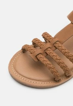 Cotton On BRAID - Sandales Prix Légers sandales et tongs ouvert enfant -France Cotton On Soldes Boutique 8550049be7f94fa8a0bc992a402a3d44