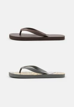 Cotton On 2 PACK RECYCLED - Tongs Authentique 100% sandales et tongs ouvert homme 21 Cotton On 2 PACK RECYCLED - Tongs Authentique 100% sandales et tongs ouvert homme -France Cotton On Soldes Boutique 8e21b6337d29489296f434dae368ea3e 3