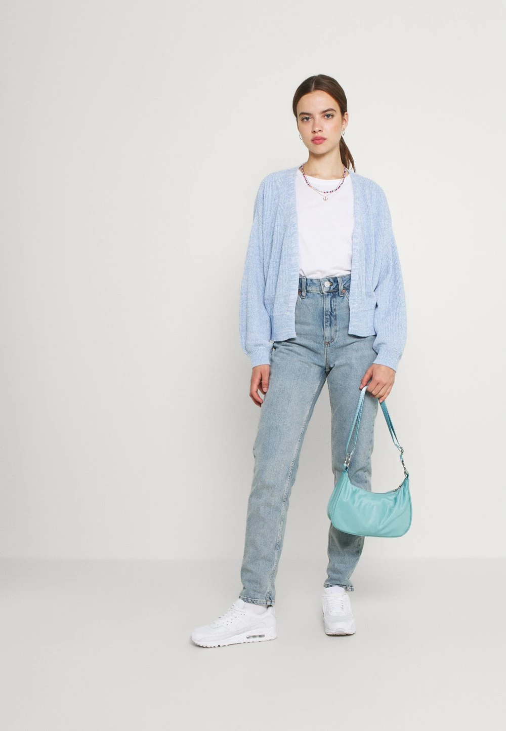 Cotton On Faible Prix CROPPED CARDI - Gilet pulls et gilets transparent femme 4 Cotton On Faible Prix CROPPED CARDI - Gilet pulls et gilets transparent femme – Image 2