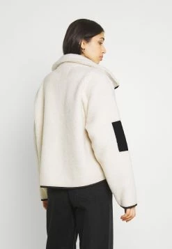 Assurance De l’Authenticité Cotton On BIGGIE ZIP THROUGH JACKET - Veste polaire sweats & sweats à capuche col montant femme -France Cotton On Soldes Boutique 8f01b33909694f94b427110da23d83ea