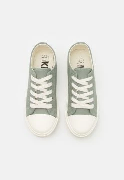 Qualité garantie 100% Cotton On CLASSIC TRAINER UNISEX - Baskets basses sneakers rond -France Cotton On Soldes Boutique 96368e2056bf4d19815f9dba4f6619f1