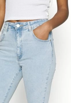 Cotton On Réduction HIGH RISE CROPPED - Jeans Skinny haute femme -France Cotton On Soldes Boutique 9ff9466de7d94fec8434d252a46bdf1c