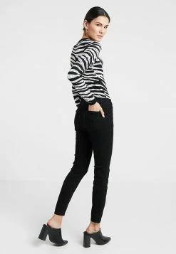 Cotton On Se Vend Bas Prix MID RISE CROPPED - Jeans Skinny normale femme -France Cotton On Soldes Boutique a78c580ff2b241668d525a1d859a2f90