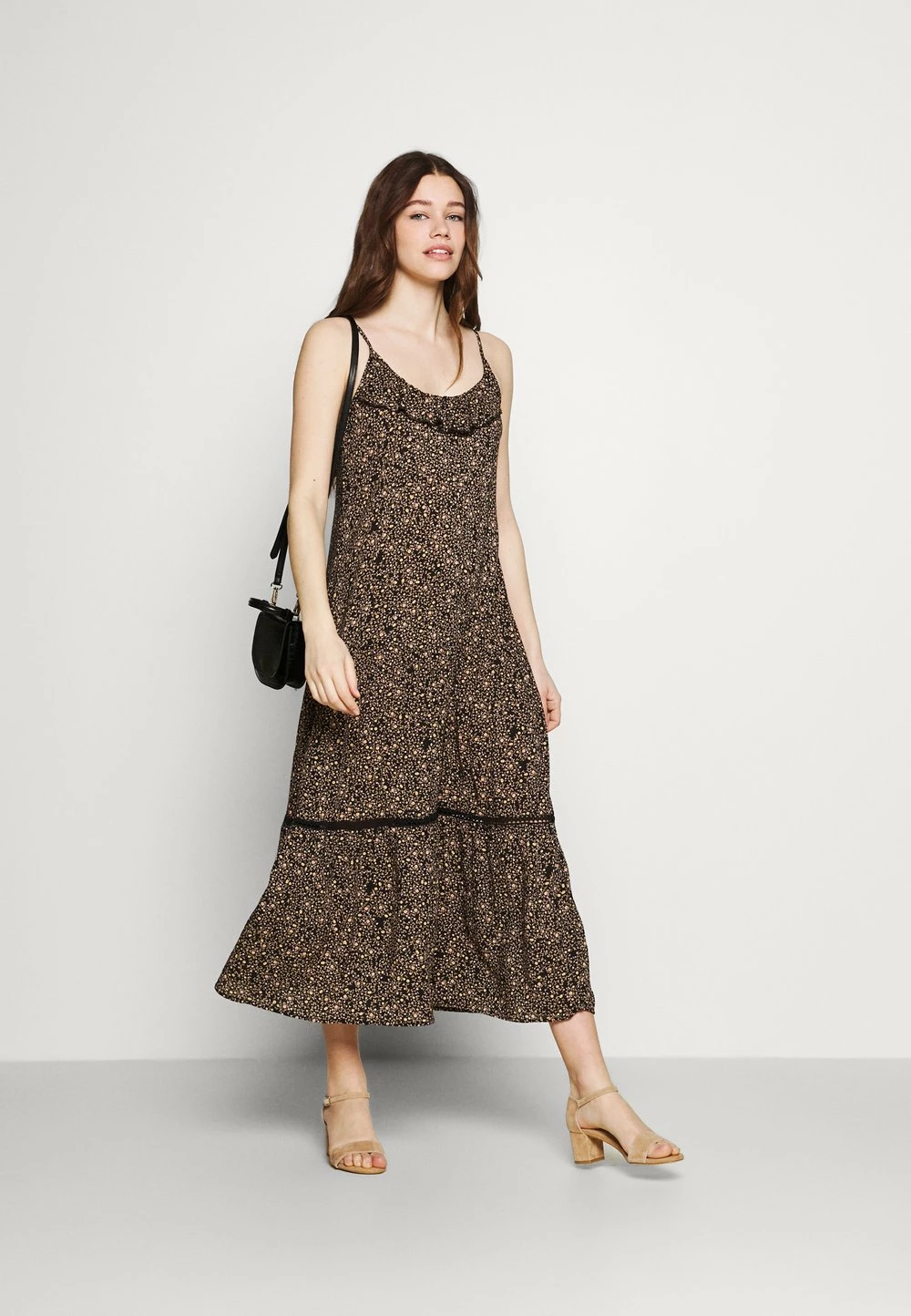 Cotton On BECKY STRAPPY RUFFLE MAXI DRESS - Robe longue Un Tarif Préférentiel robes echancrure dos femme 4 Cotton On BECKY STRAPPY RUFFLE MAXI DRESS - Robe longue Un Tarif Préférentiel robes echancrure dos femme – Image 2