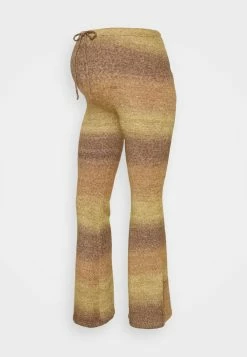 Cotton On Prix Réduit FRIENDLY PANT - Pantalon classique pantalons taille haute femme -France Cotton On Soldes Boutique c50d979521aa41acb85bf754464c5ab7