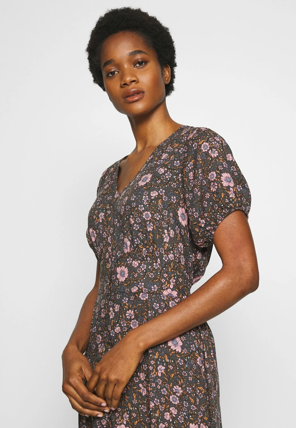 Prix Acceptable Cotton On WOVEN PUFF SLEEVE MIDI DRESS - Robe de jour robes col en v profond femme 6 Prix Acceptable Cotton On WOVEN PUFF SLEEVE MIDI DRESS - Robe de jour robes col en v profond femme – Image 4