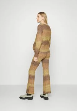 Cotton On Réduction RUCHED SIDE - Pullover pulls & gilets col rond femme -France Cotton On Soldes Boutique c89f3737c8ef400a968f89dad9aa3682