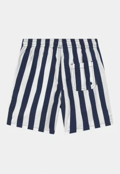 Prix De Lancement Cotton On VOLLY - Short shorts normale enfant -France Cotton On Soldes Boutique d15b5ebab7064447b8ec187d23750660