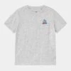 Produit de première qualité Cotton On DOWNTOWN SHORT SLEEVE TEE - T-shirt imprimé t-shirts col rond enfant 1 Produit de première qualité Cotton On DOWNTOWN SHORT SLEEVE TEE - T-shirt imprimé t-shirts col rond enfant -France Cotton On Soldes Boutique d476d8f79e8e488c8f8484d8b462e856 1