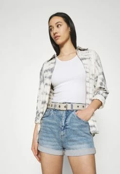 Prix Distinctifs Cotton On HIGH RISE CLASSIC STRETCH - Short en jean shorts haute femme -France Cotton On Soldes Boutique d6a35b107fc2410fb7bc4a7e40baacb0