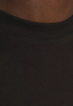 Cotton On ESSENTIAL SKATE 3 PACK - T-shirt basique Prix Compétitif t-shirts col rond homme -France Cotton On Soldes Boutique d733a95262ef4650a27d820e5bb94937