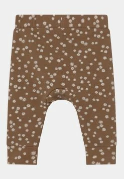 Cotton On Prix Réduit PETA TRACKPANT UNISEX - Pantalon classique pantalons haute -France Cotton On Soldes Boutique def5ca37171b4b68a7ad45b0fc70c9a9