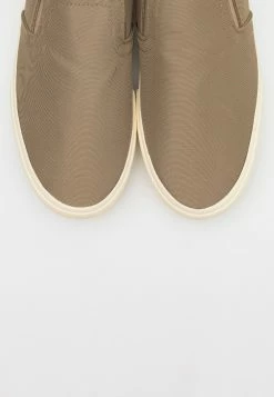Cotton On ALEXANDER - Mocassins Prix Préférentiel mocassins et loafers rond homme -France Cotton On Soldes Boutique e6a7b486b3324fe88a7c2a9309b7f48b