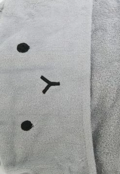 Cotton On BABY SNUGGLE TOWEL UNISEX - Sortie de bain Prix Distinctifs accessoires bébé couleur unie -France Cotton On Soldes Boutique e82b130942e3491f9385d3f56d180128